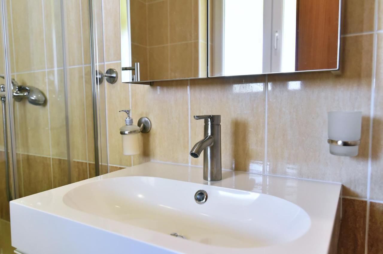 Apartments Luni Baška Dış mekan fotoğraf